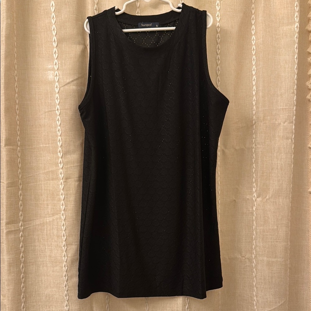 Black Boxy Sleeveless Tank Top